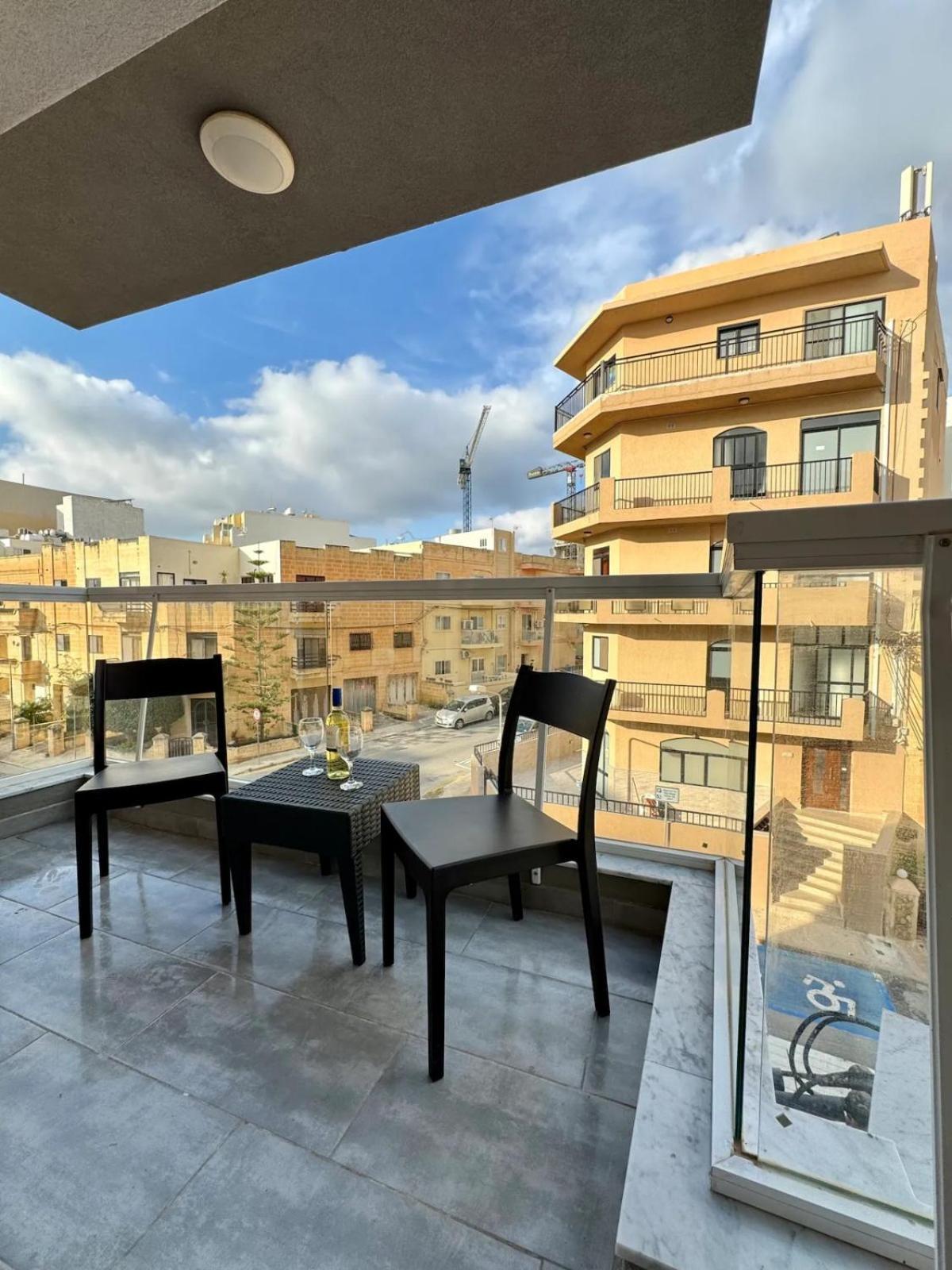 Mive-Delux Three Bedroom Apartment In Marsaskala Kültér fotó
