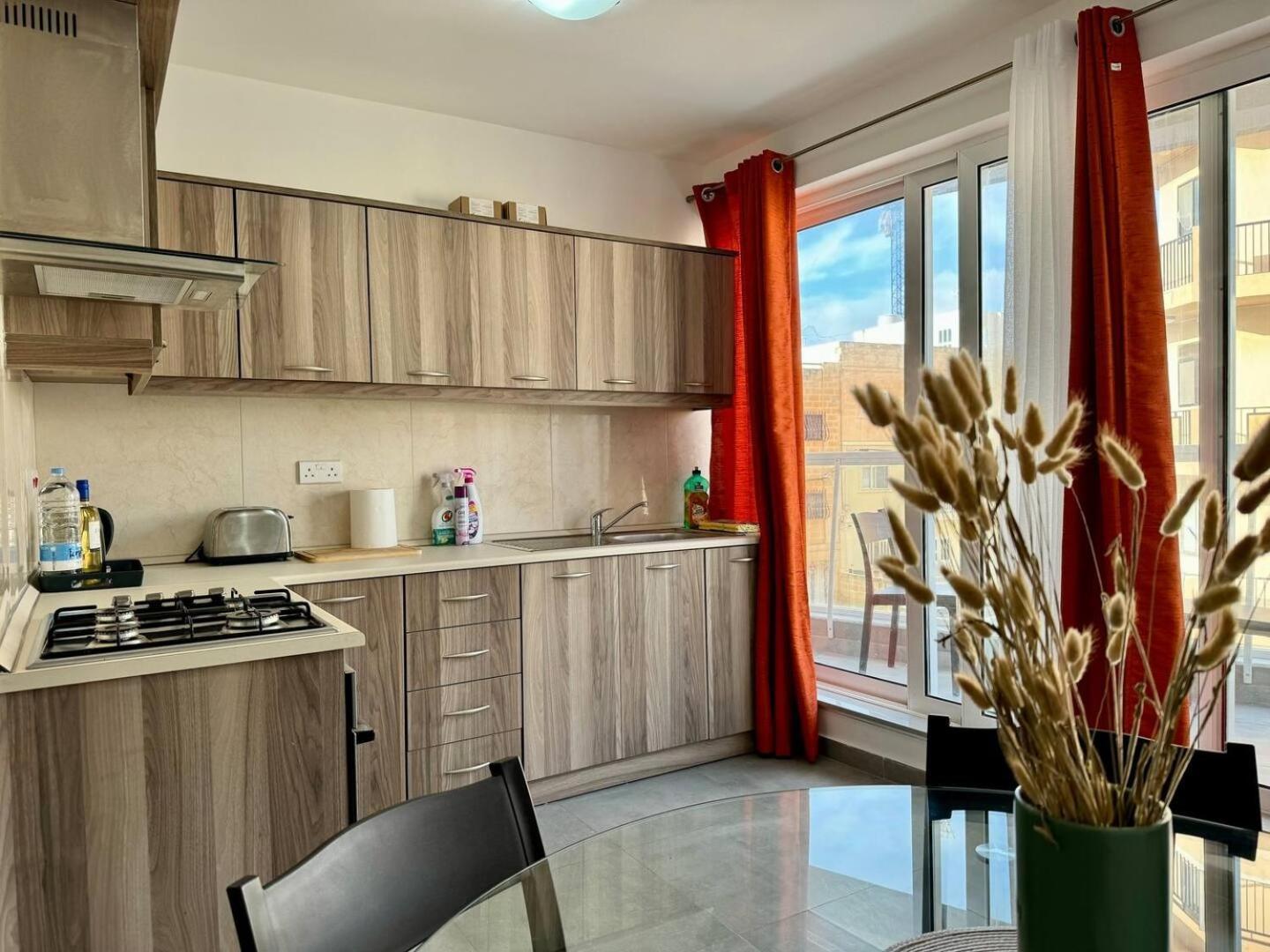 Mive-Delux Three Bedroom Apartment In Marsaskala Kültér fotó